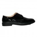 حذاء لماع أسود