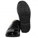 حذاء لماع أسود